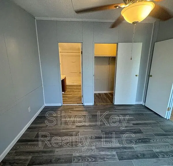 115 Barnett St — Photo 7