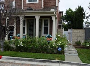 2300 Half Moon Ln, Costa Mesa, CA 92627