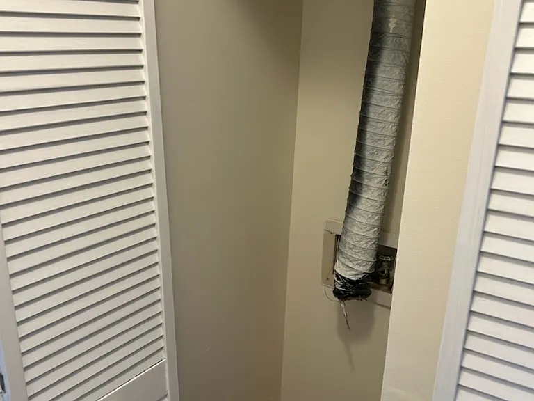 120 Wells Ct — Photo 18