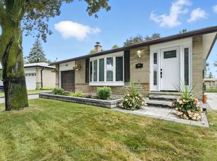 36 Stonefield Cres, Toronto, ON M1E4J5