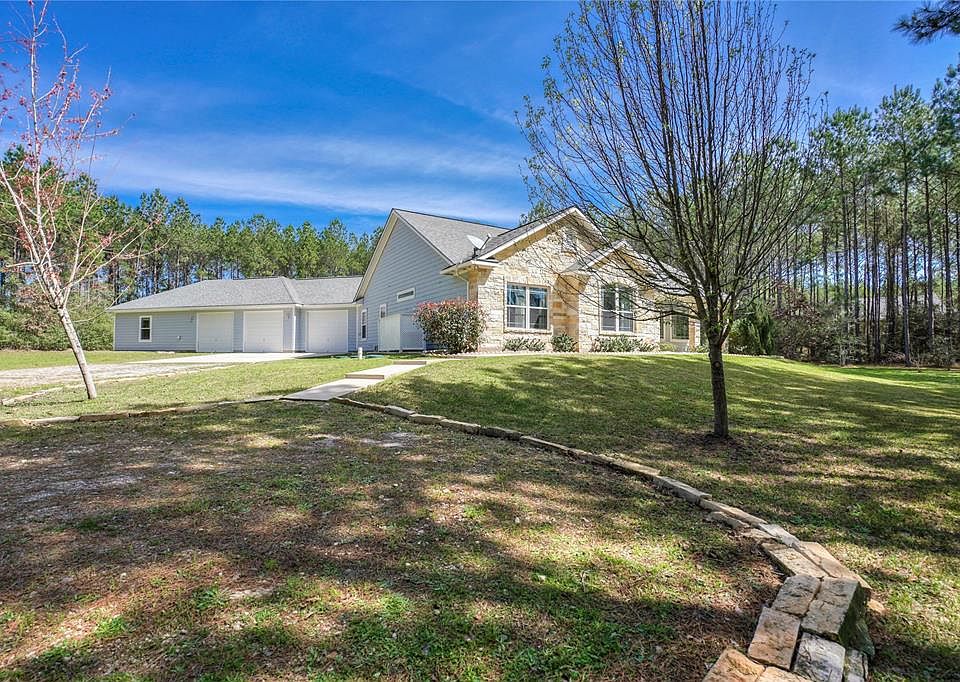 1st image of 10193 Amelia Dr