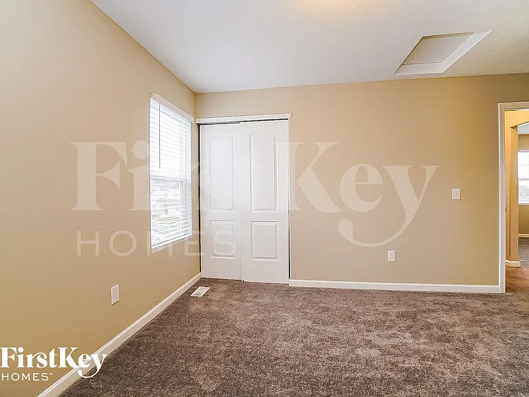 5679 Battle Creek Way — Photo 12