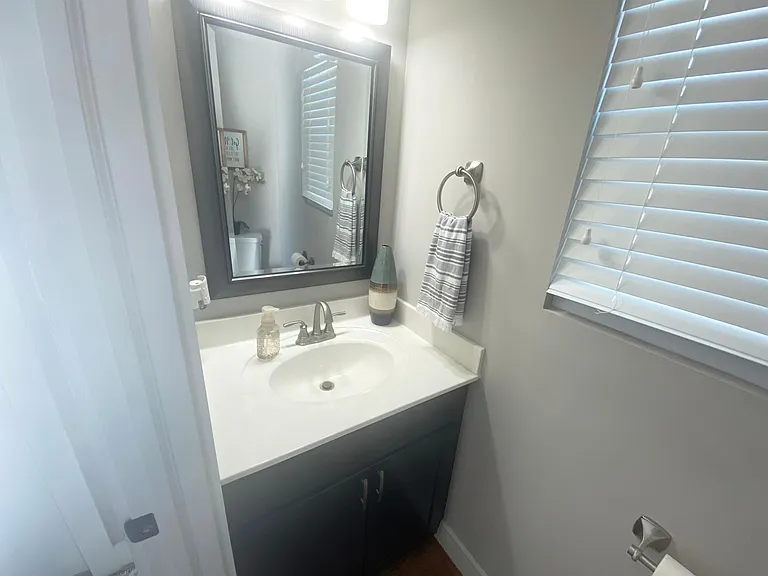 3805 Isabella Ave — Photo 13