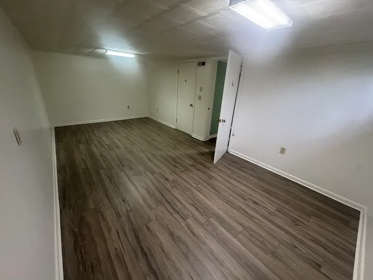 1611 Kennedy Ave — Photo 19