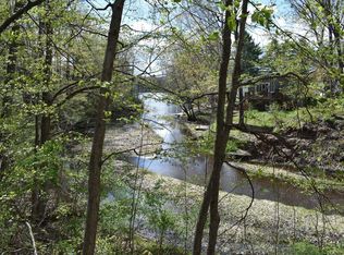 11191 Bayou Ct, Stanwood, MI 49346