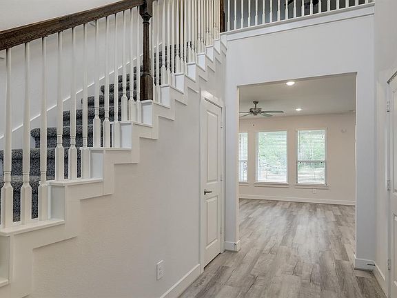 4th image of 12251 N Chestnut Hills Drive