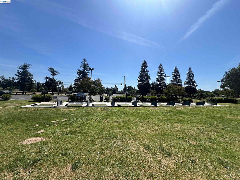 1st image of 17051 Escalon Bellota Rd