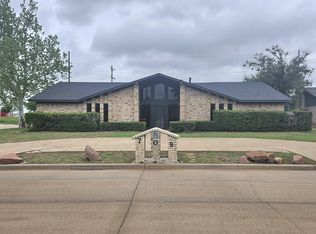 709 Comanche Trl, Altus, OK 73521