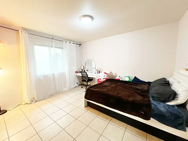 2104 SE Polar Star Way — Photo 19
