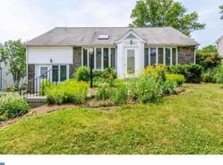 2208 Cambridge Rd, Broomall, PA 19008