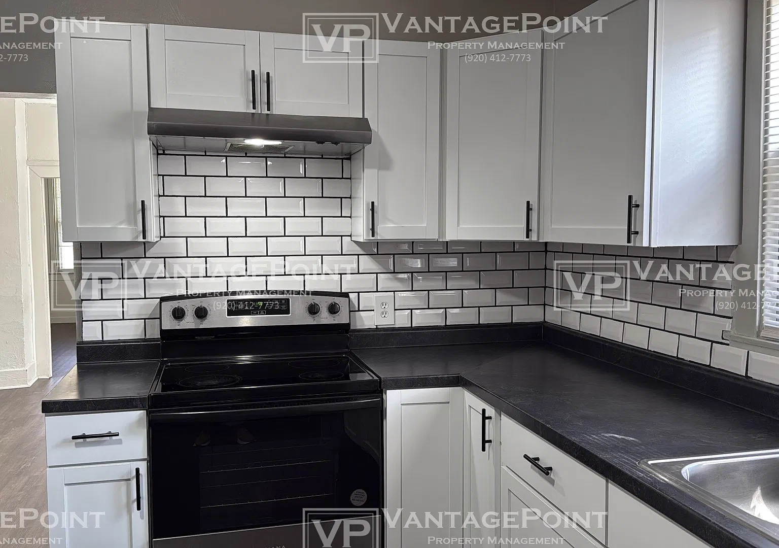 1158 Emilie Street - Lower — Photo 4