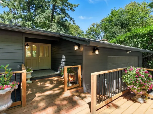 2651 Lookout Ct, Lake Oswego, OR 97034
