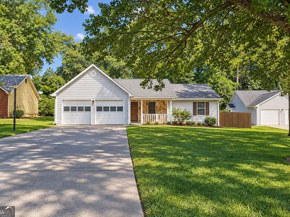 10436 Tara Pointe Dr, Jonesboro, GA 30238