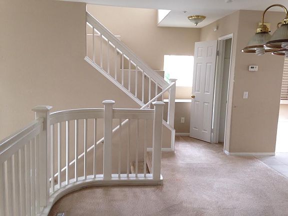 3rd image of 10136 Wateridge Cir Unit 123