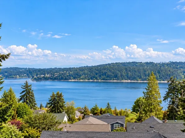 5055 Honeymoon Bay Road, Freeland, WA 98249