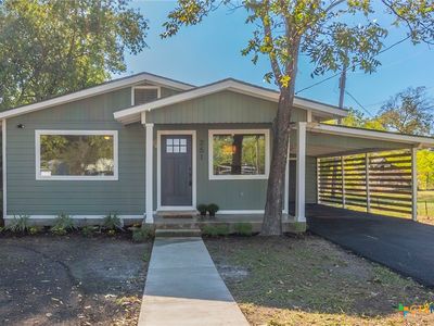 251 W Merriweather St, New Braunfels, TX, 78130