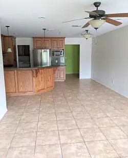 409 S 49th St #B — Photo 2