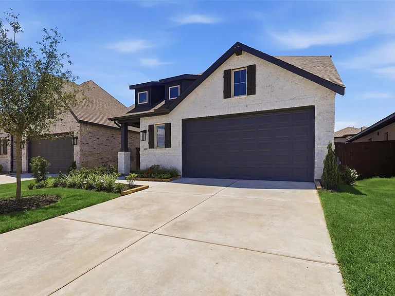 5011 Bowen Prairie Dr — Photo 27