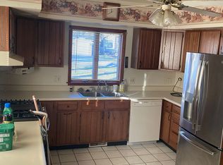 302 S Lincoln St, Ransom, IL 60470