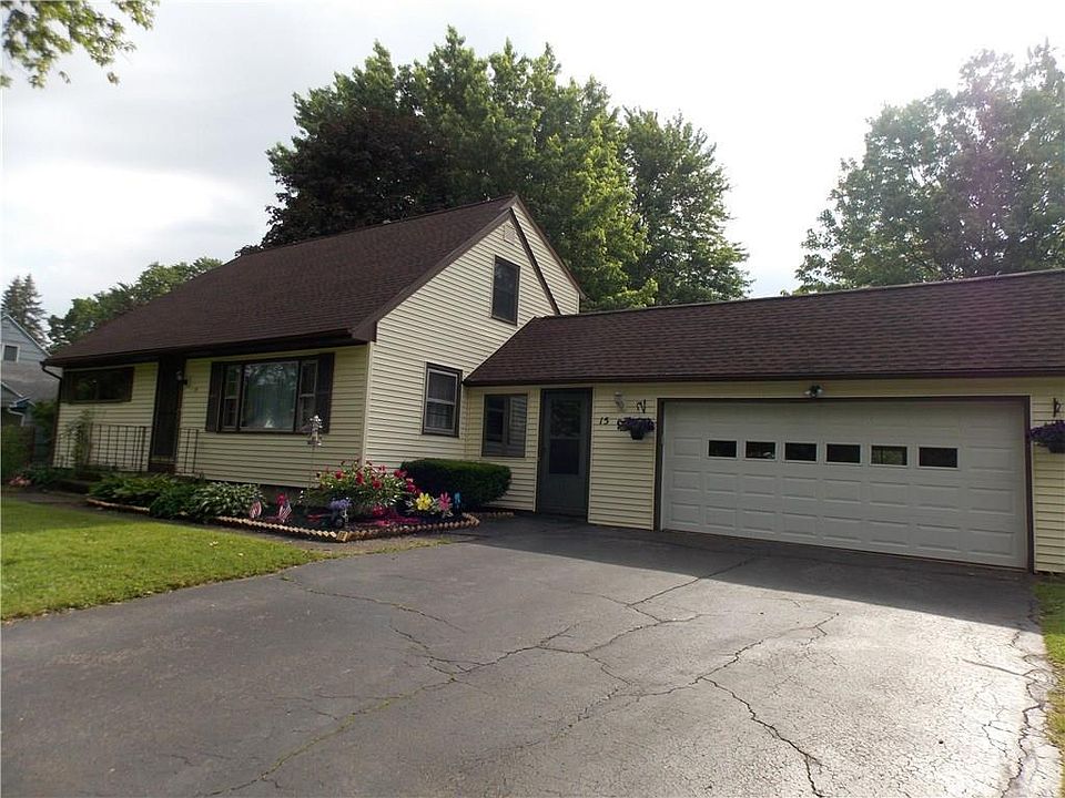 1st image of 15 Sunnyside Ln