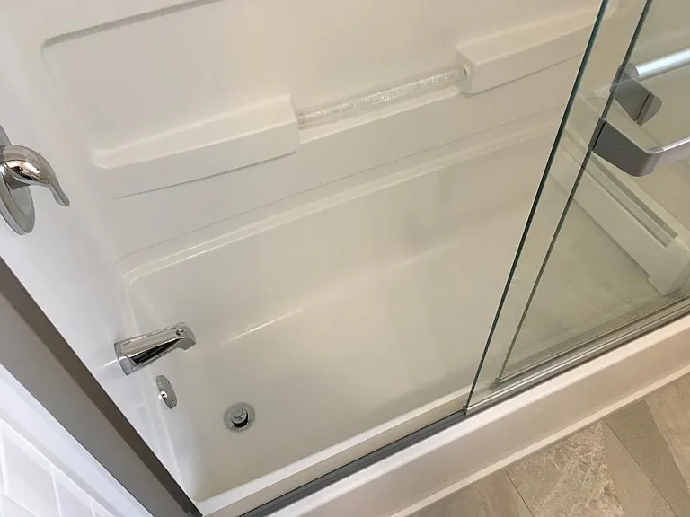 Bathtub