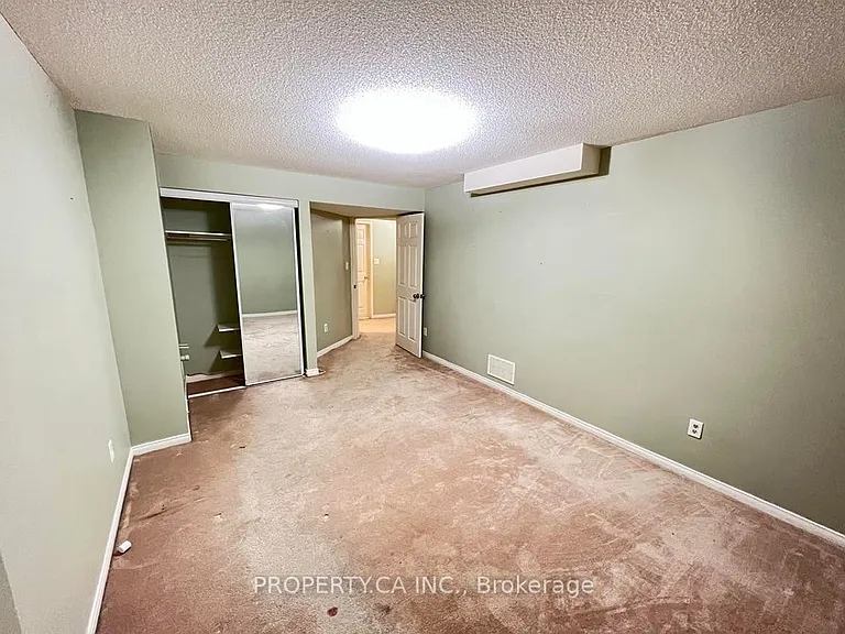 14 Owens Rd #BASEMENT — Photo 5
