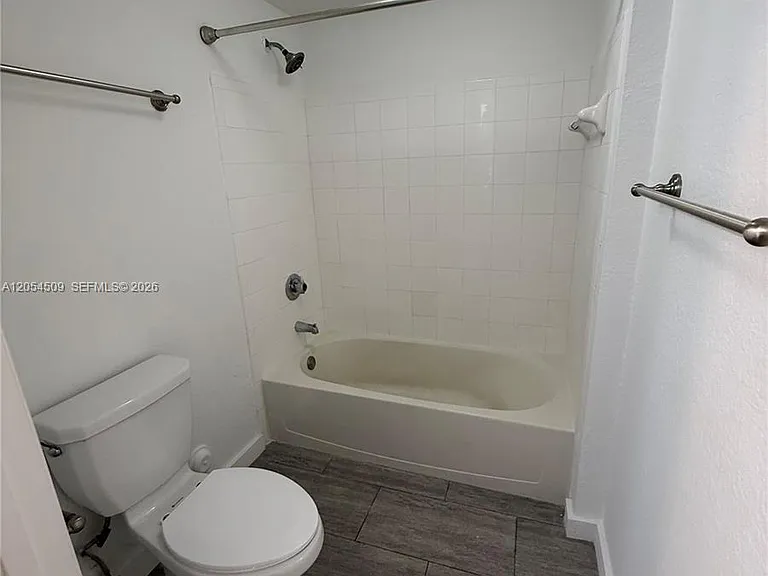 2500 Centergate Dr #104 — Photo 19