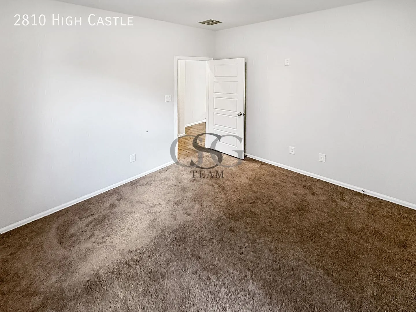 Like-new 2024 Perry Homes build in Ladera! — Photo 3