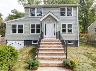 26 Edgehill Ave, Morristown, NJ 07960