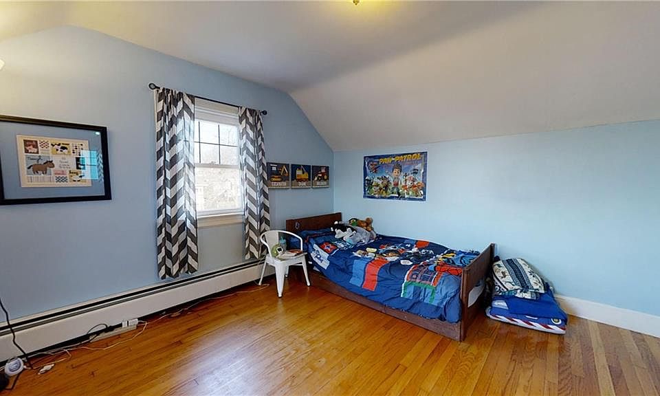 2nd image of 55 Chestnut Hill Ave