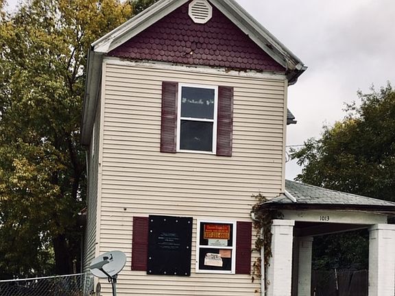4th image of 1013 Clover St