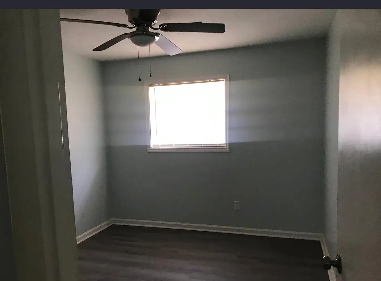 3 bed, 1417 sqft, $1,100 — Photo 4