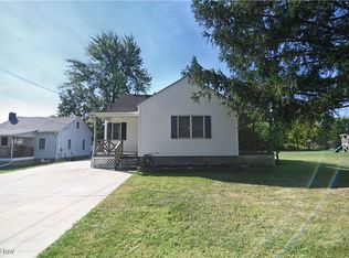 56 Woodglen Ave, Niles, OH 44446