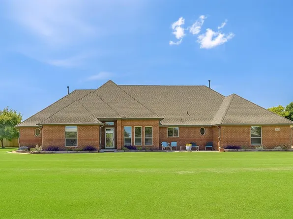 4813 Polo Ln, Mustang, OK 73064