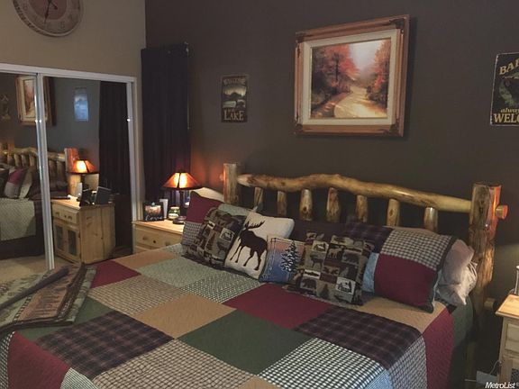 2nd image of 2125 Beckenham Way