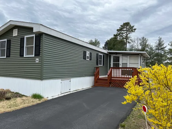 36 Washington Park, Carver, MA 02330