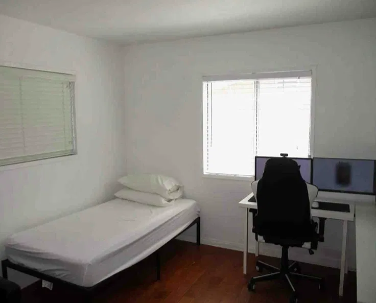 3 bed, 1232 sqft, $4,000 — Photo 4