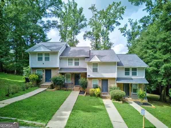 5148 Spring St, Flowery Branch, GA 30542