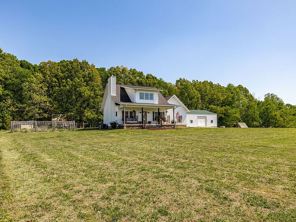 19th image of 237 Lear Rd