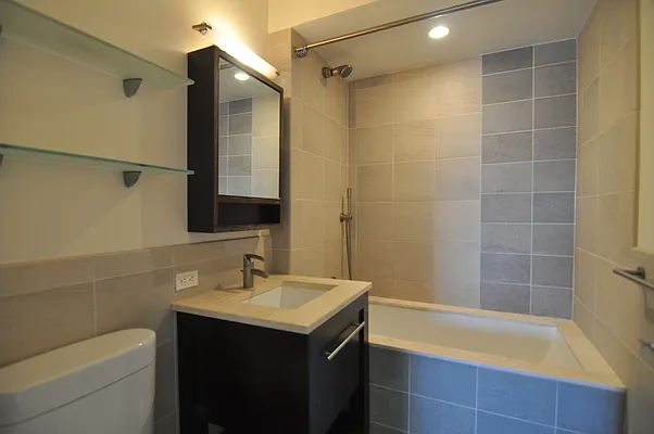 Rented by Nest Seekers International | media 47