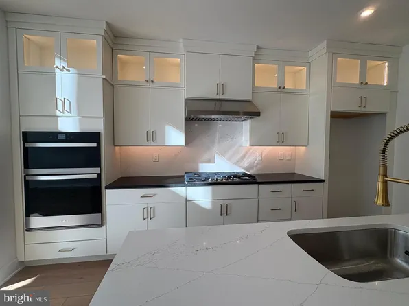 8207 Donatello Dr #872, Princeton, NJ 08540