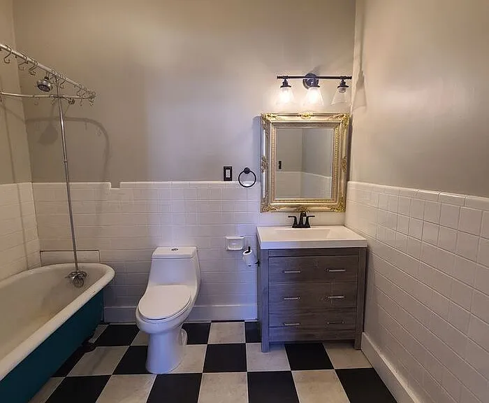 710 N 6th Ave #3 — Photo 18