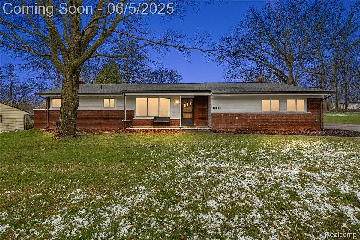 28333 Bayberry Rd photo 1