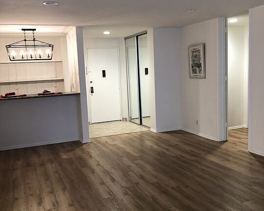 4th image of 6415 Green Valley Cir Unit 117