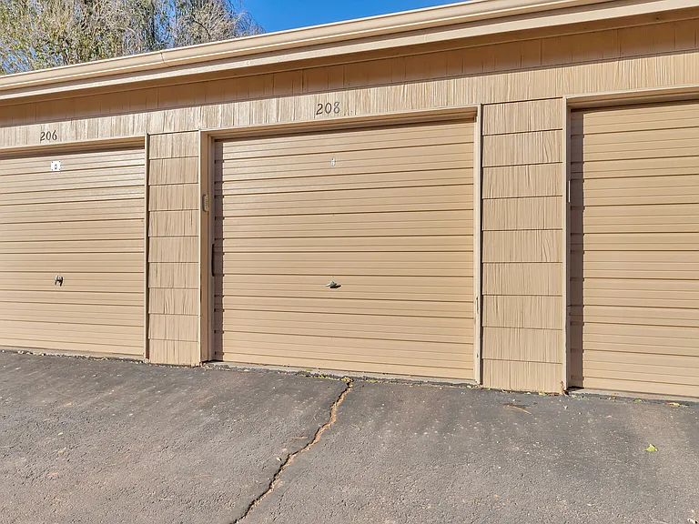 280 S Oman Rd — Photo 44