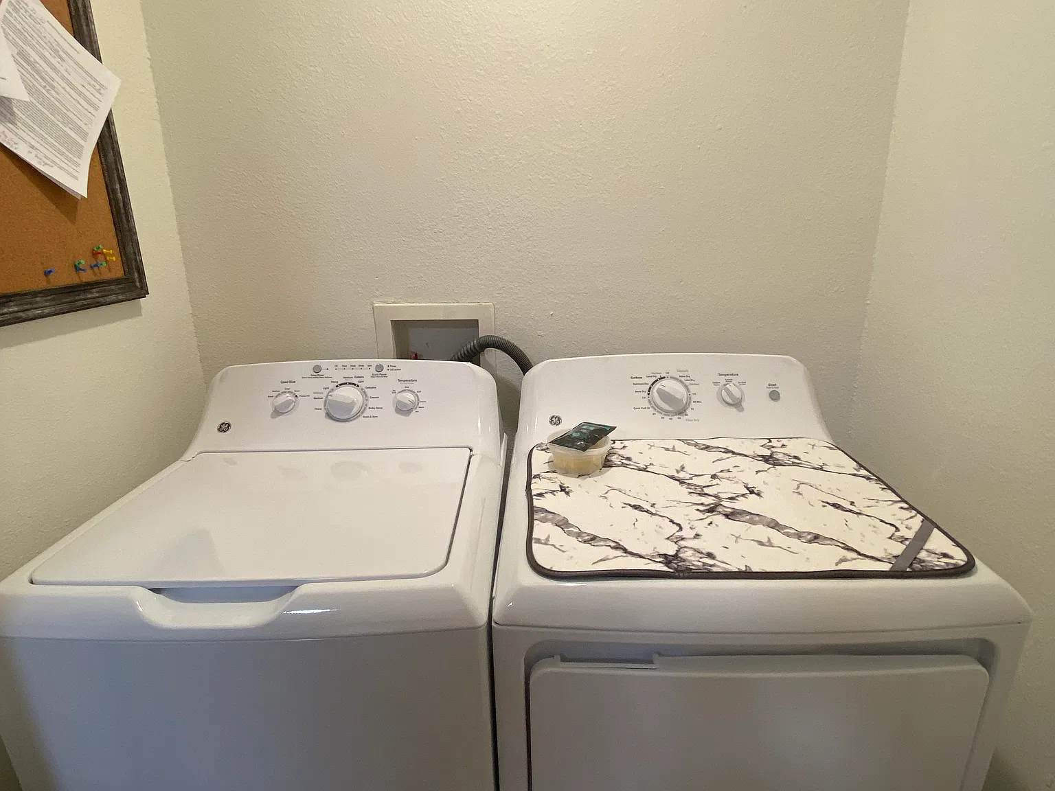 2 bed, 980 sqft, $1,300 — Photo 4