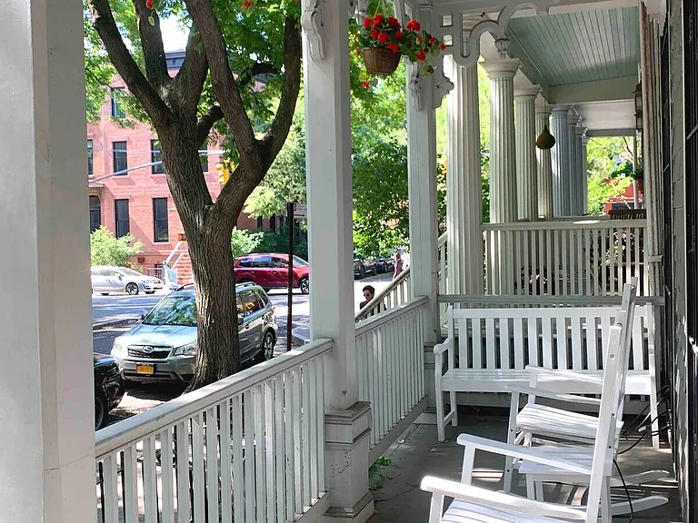 333 Adelphi St #1A — Photo 29