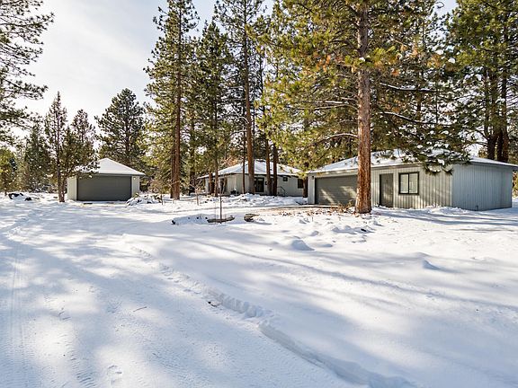 3rd image of 20493 Pine Vista Dr