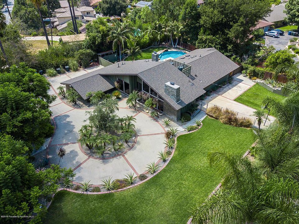 1st image of 1585 Sierra Madre Villa Ave