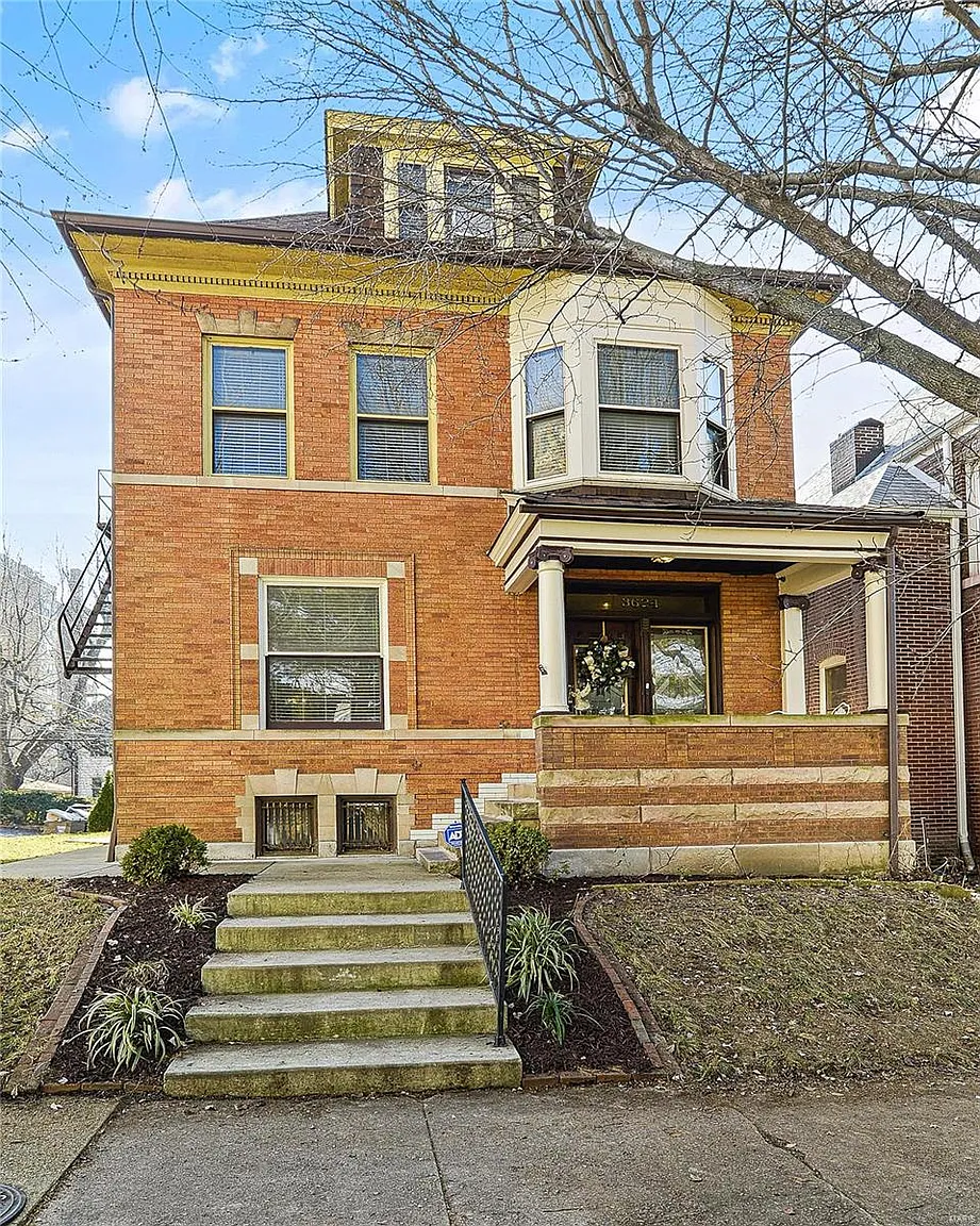 3624 Castleman Ave photo 1
